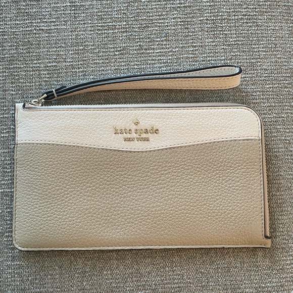 Kate Spade Cream and Tan Wristlet - Picture 1 of 1